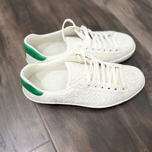 Gucci sneakers